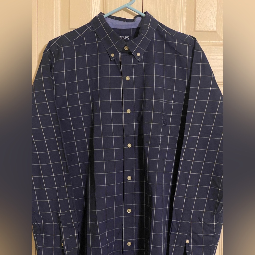 Chaps Men’s Easy Care Navy Windowpane Button-Down Shirt
